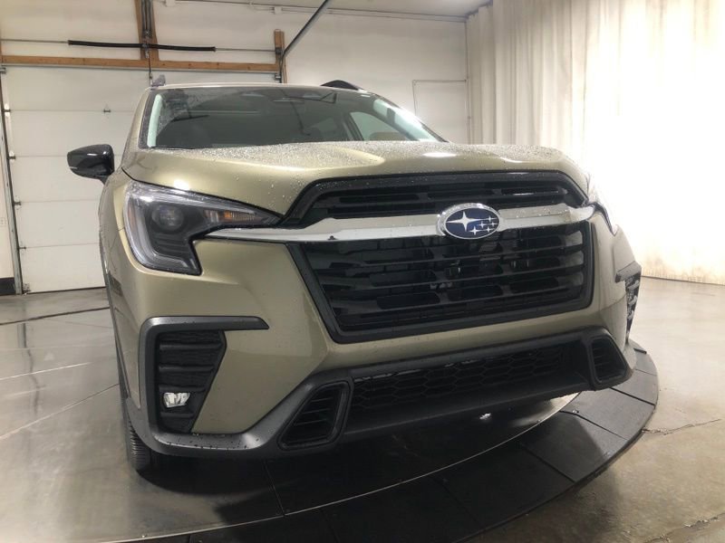 New 2026 Subaru Ascent Limited image 3