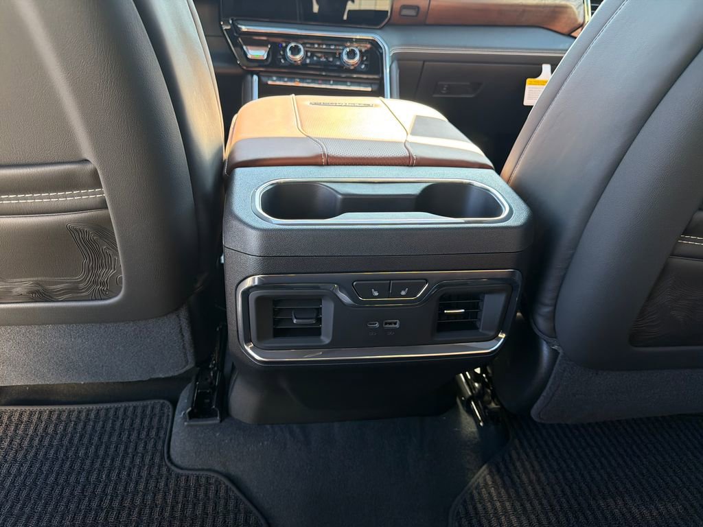 New 2026 GMC Sierra 3500 Denali Ultimate AWD/4WD image 20