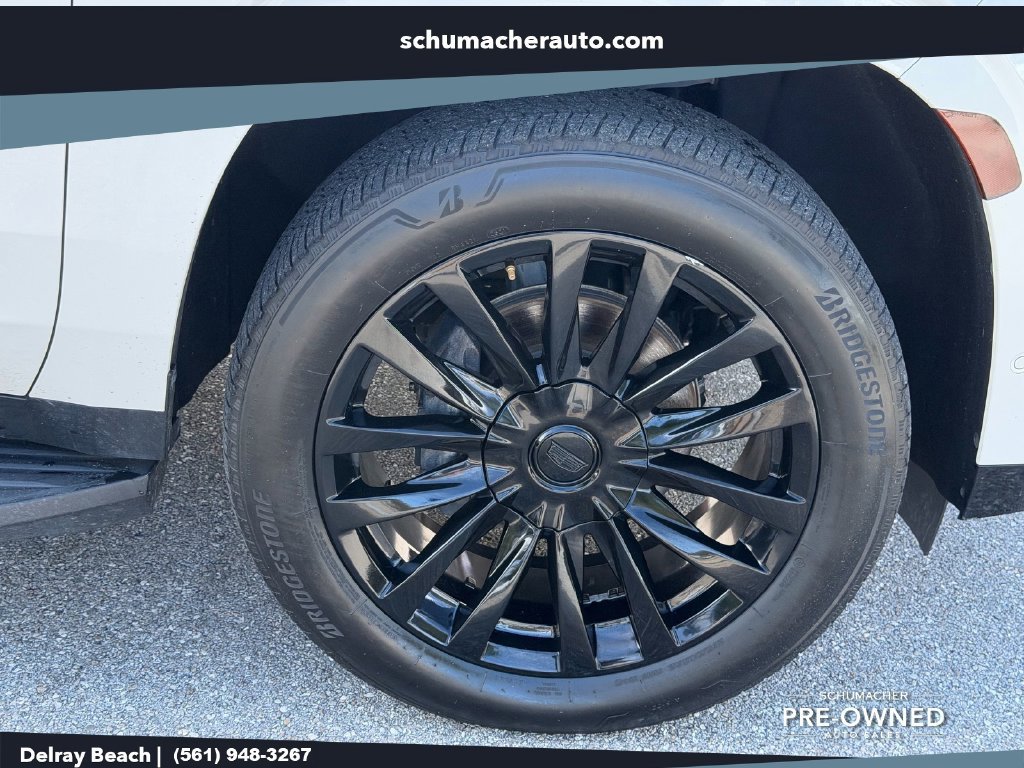 Used 2021 Cadillac Escalade Premium Luxury RWD image 9
