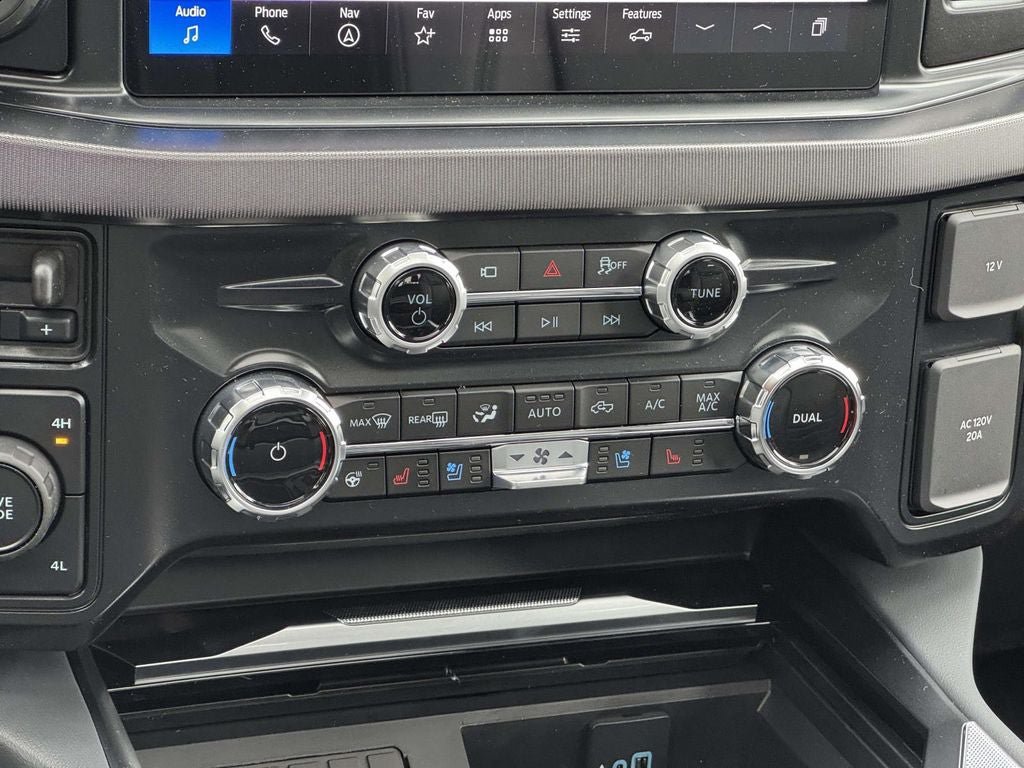 New 2026 Ford F350 Platinum AWD/4WD image 16