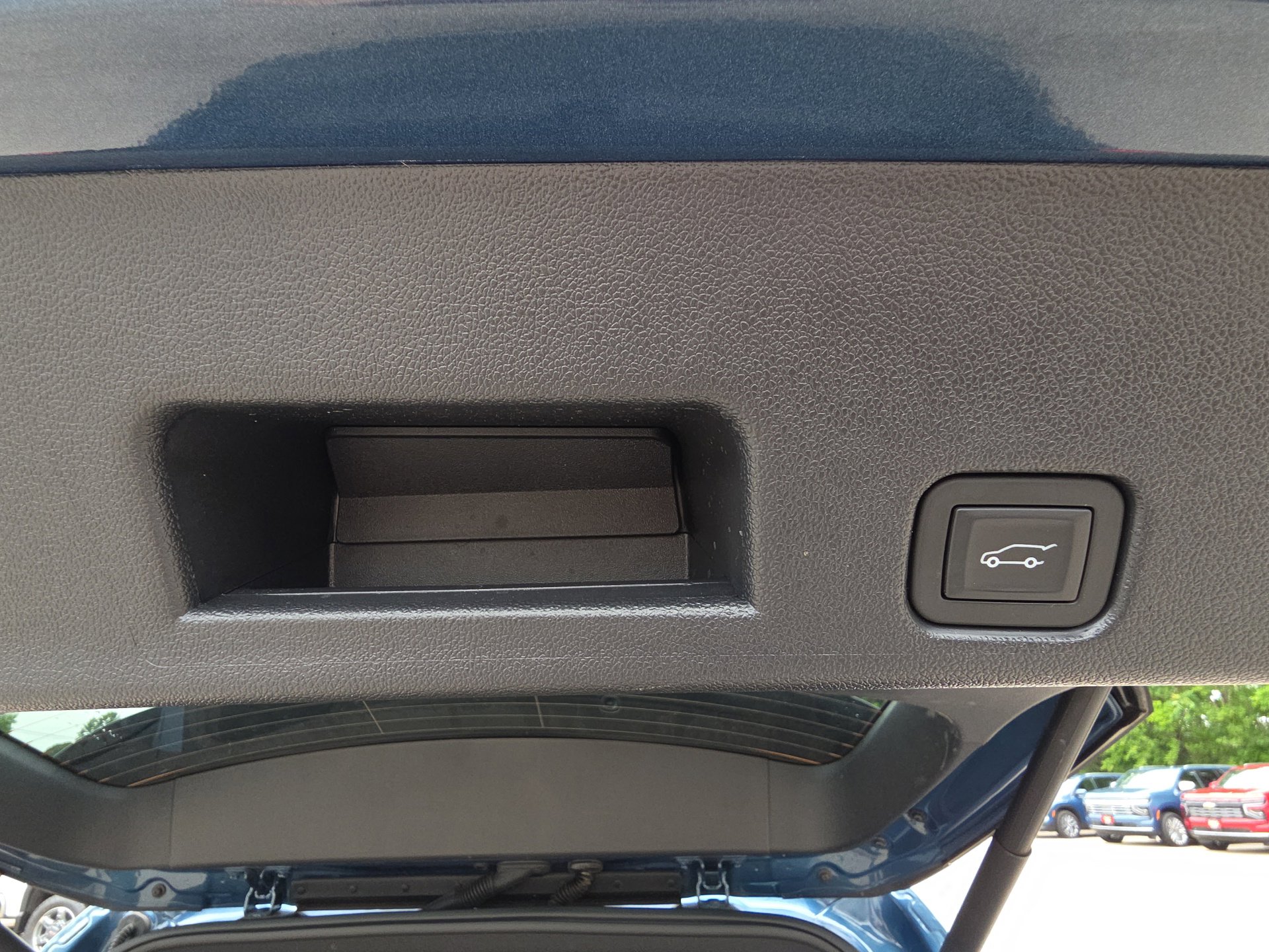 Used 2025 Buick Enclave Preferred FWD image 34