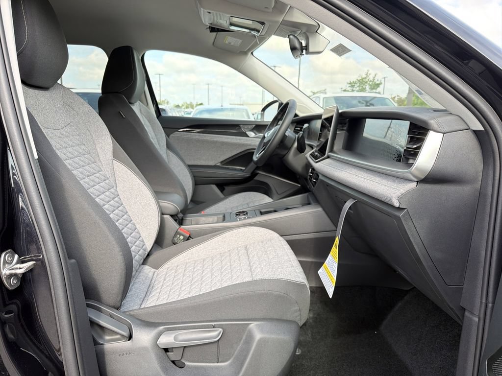 New 2026 Volkswagen Tiguan S FWD image 17