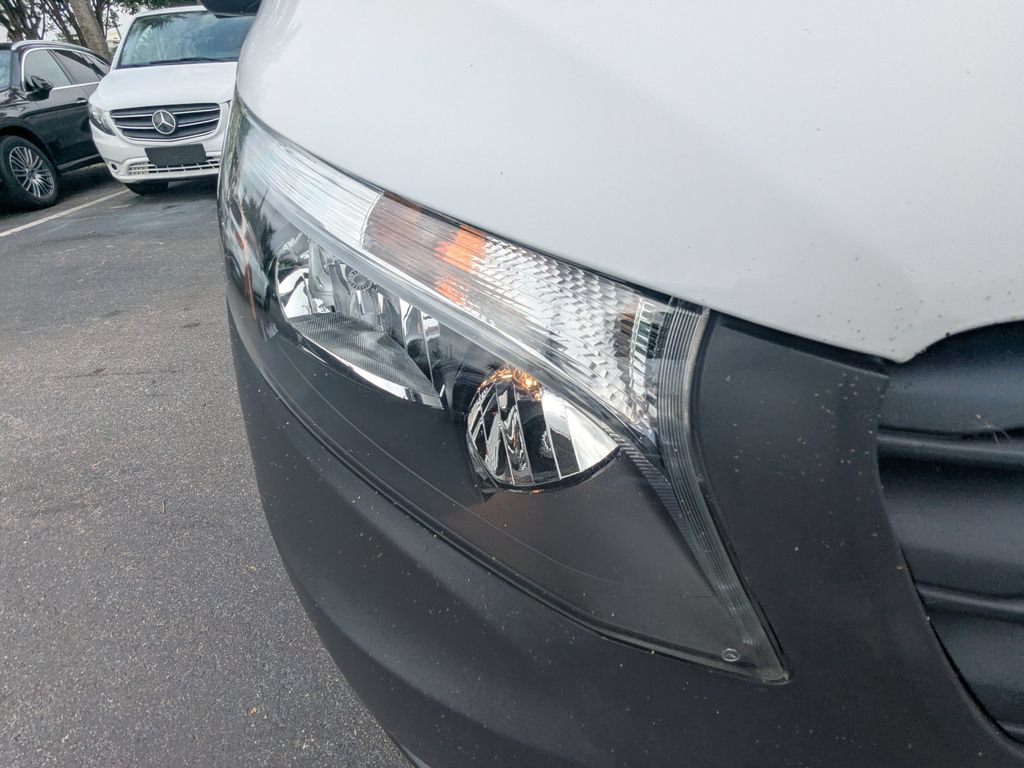 Used 2023 Mercedes-Benz Metris image 17