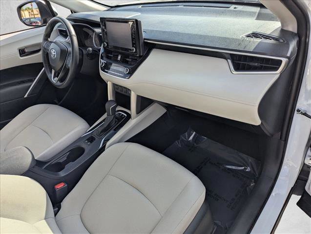 Used 2022 Toyota Corolla Cross LE image 21