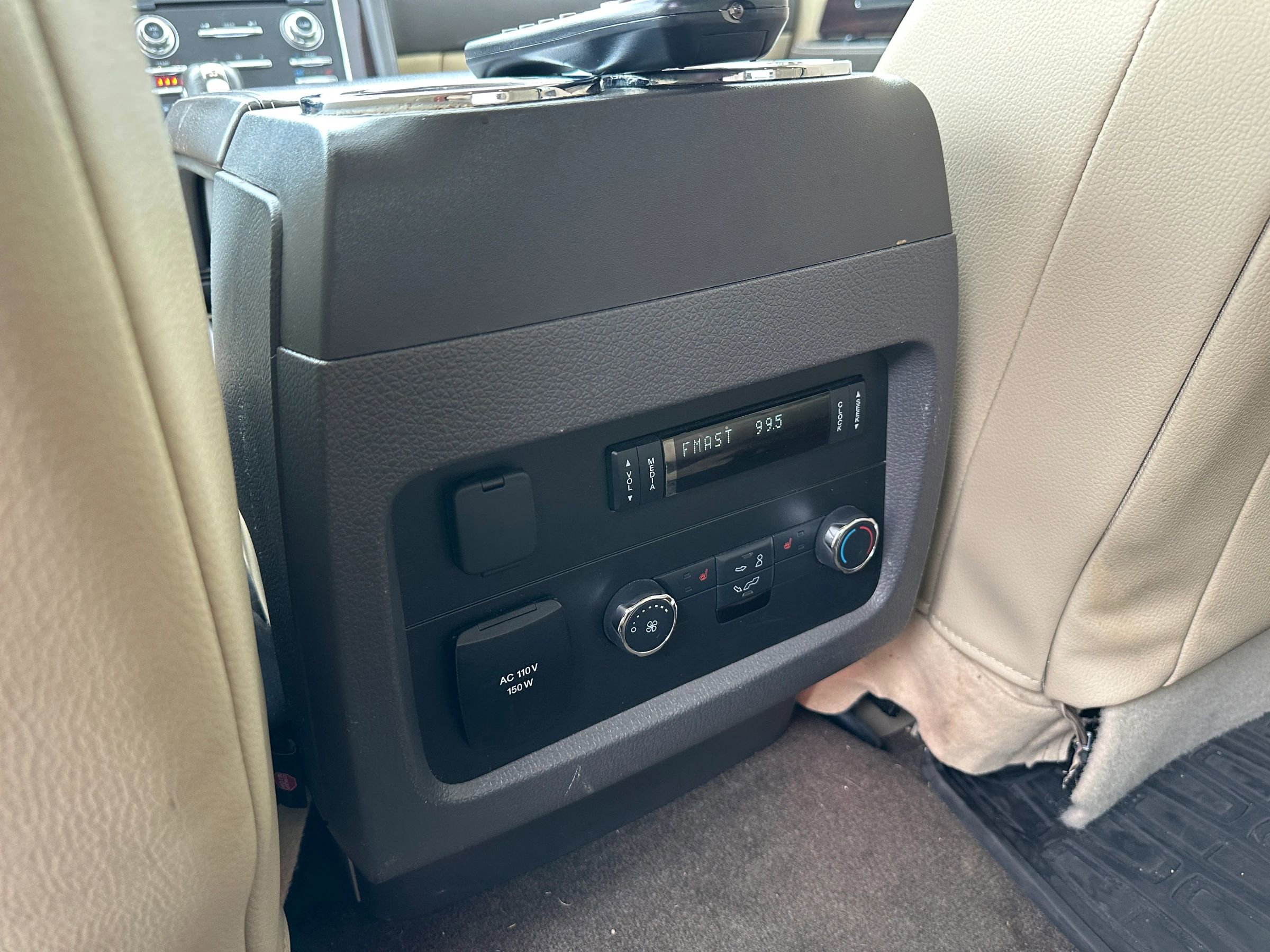 Used 2017 Lincoln Navigator Reserve image 29
