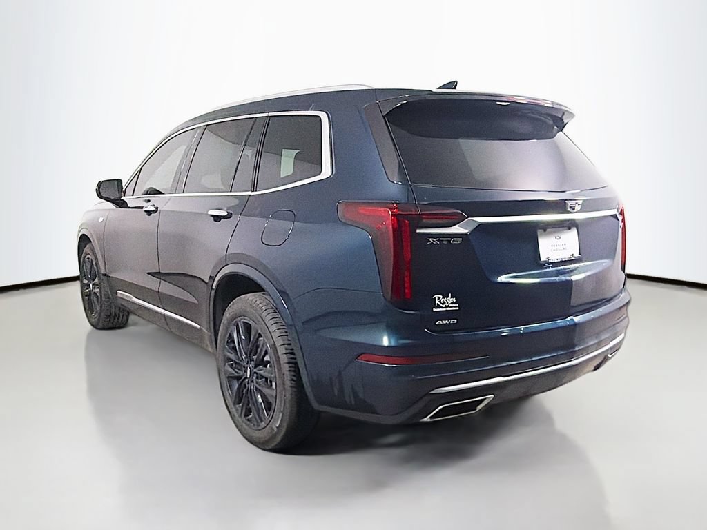 Certified 2024 Cadillac XT6 Luxury AWD/4WD image 8