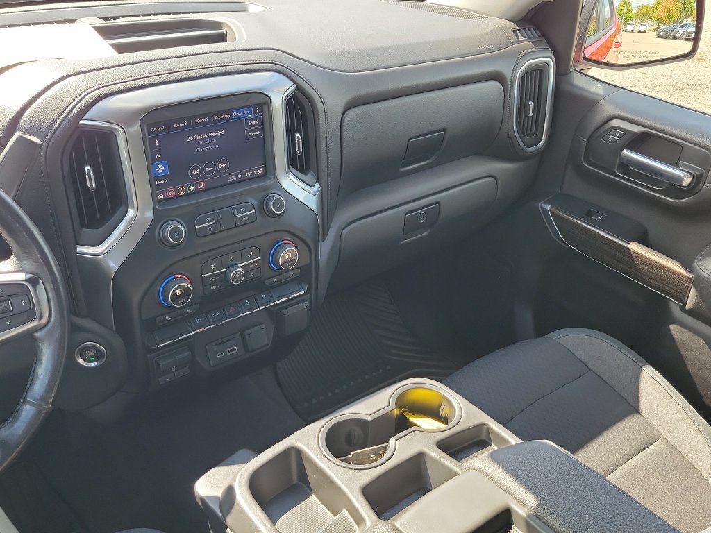 Used 2019 Chevrolet Silverado 1500 LT w/ All-Star Edition AWD/4WD image 32
