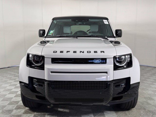 New 2026 Land Rover Defender 110 X-Dynamic SE AWD/4WD image 6