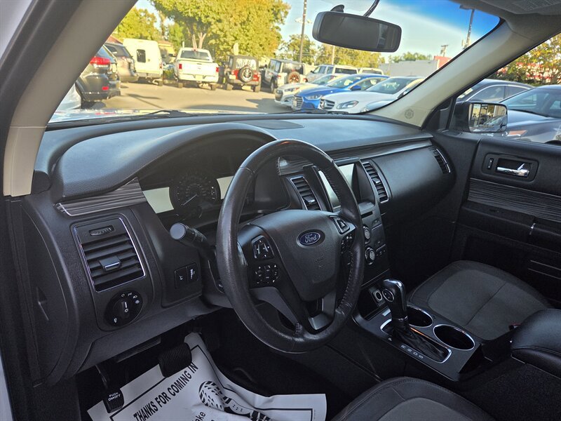 Used 2019 Ford Flex SEL w/ Equipment Group 202A FWD image 6
