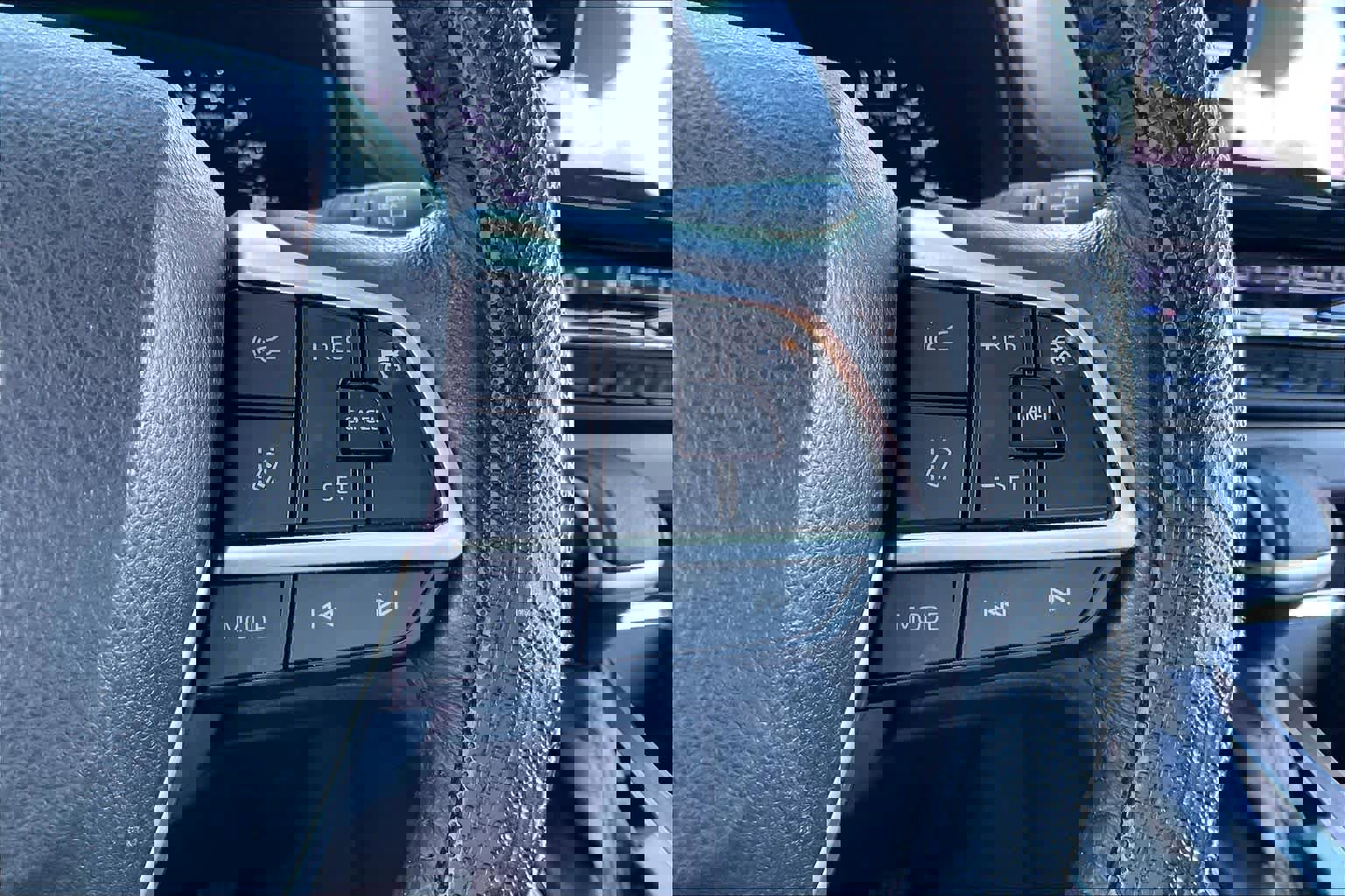 Used 2022 Toyota Sienna XLE image 23