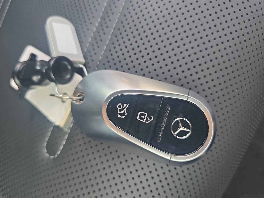 New 2026 Mercedes-Benz E 53 AMG e 4MATIC Sedan image 29