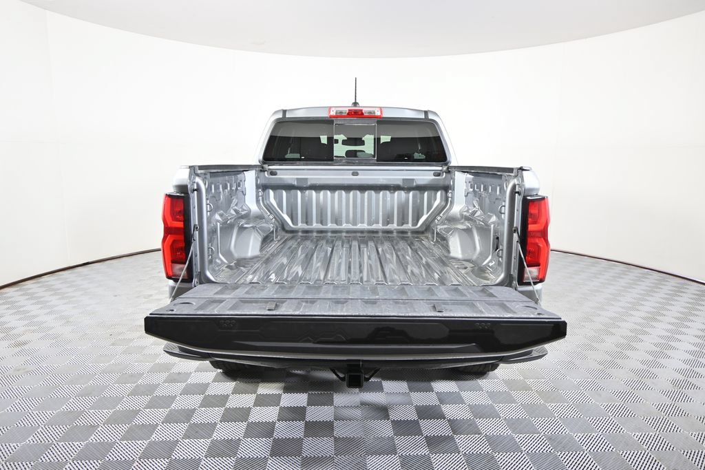 Used 2023 Chevrolet Colorado Z71 w/ Z71 Convenience Package 2 AWD/4WD image 6