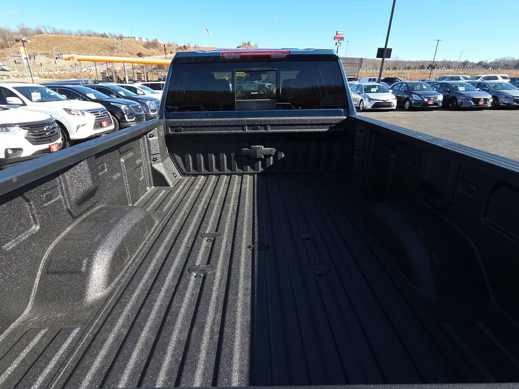 New 2026 Chevrolet Silverado 3500 LT AWD/4WD image 8