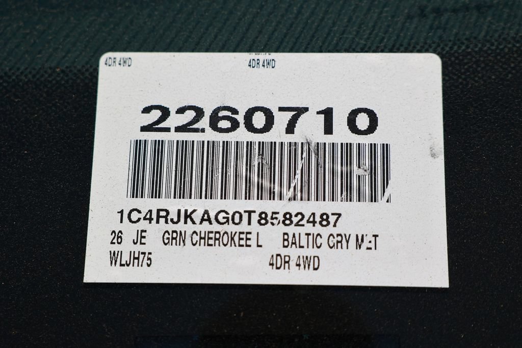 New 2026 Jeep Grand Cherokee L Laredo AWD/4WD image 36