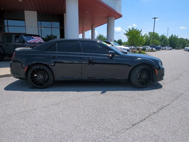 Certified 2023 Chrysler 300 S RWD image 31