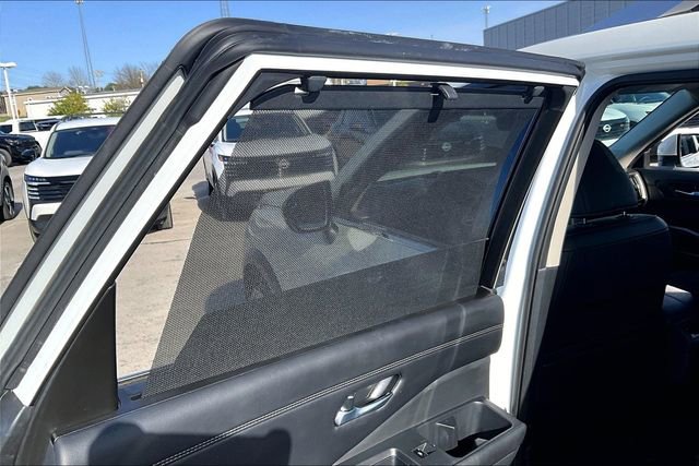 Certified 2024 Nissan Pathfinder Platinum w/ Cargo Package image 26