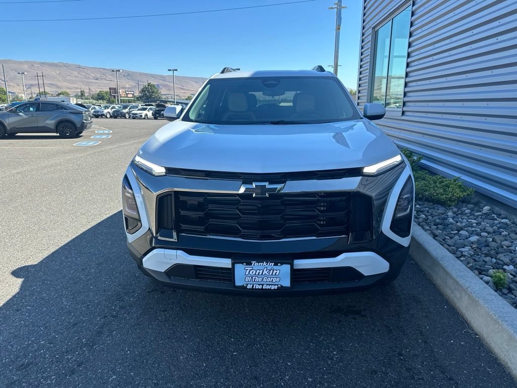 New 2026 Chevrolet Equinox ACTIV AWD/4WD image 9