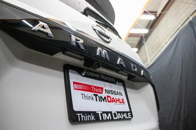 Used 2024 Nissan Armada Platinum w/ Captain's Chairs Package image 13