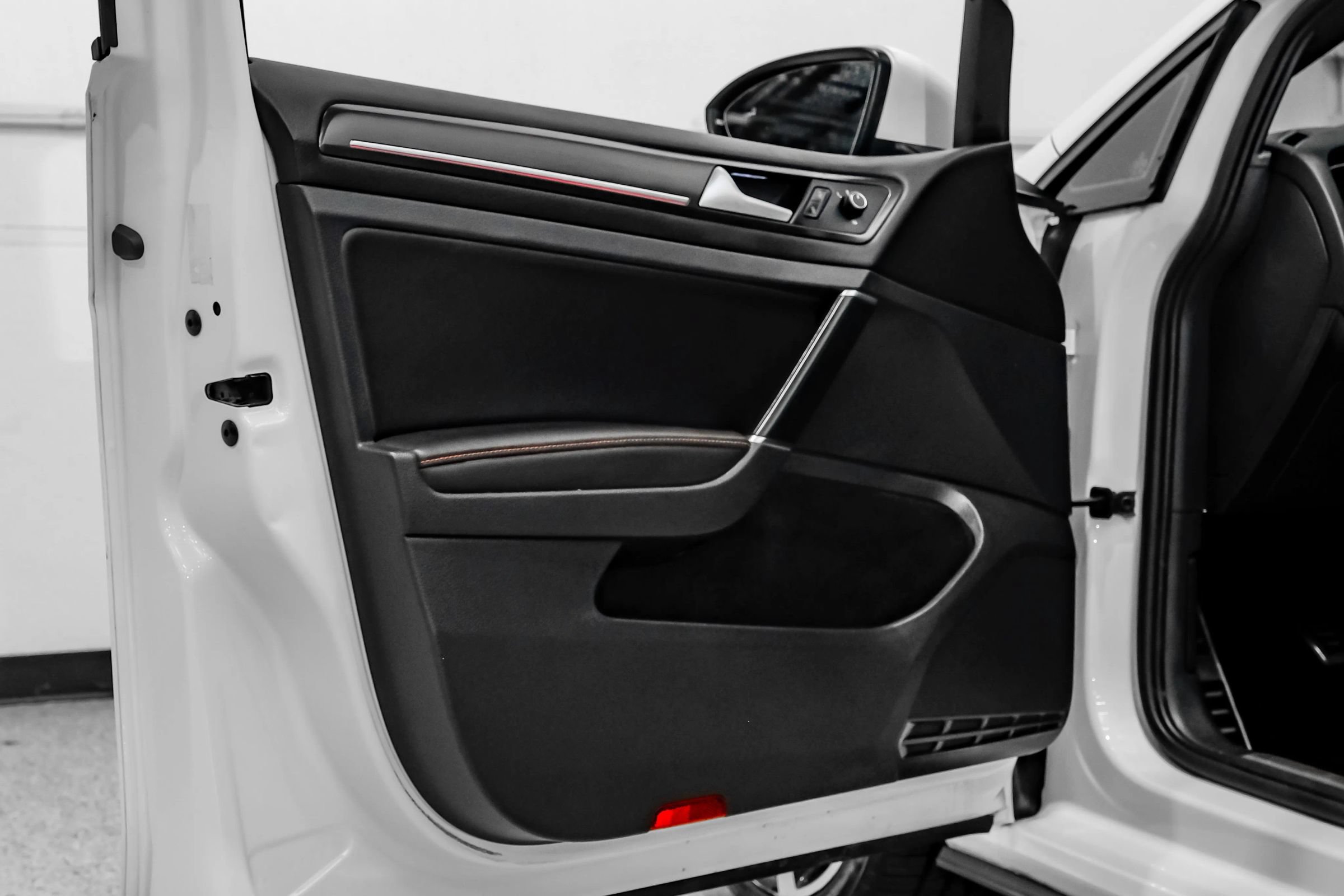 Used 2019 Volkswagen GTI Rabbit Edition FWD image 54
