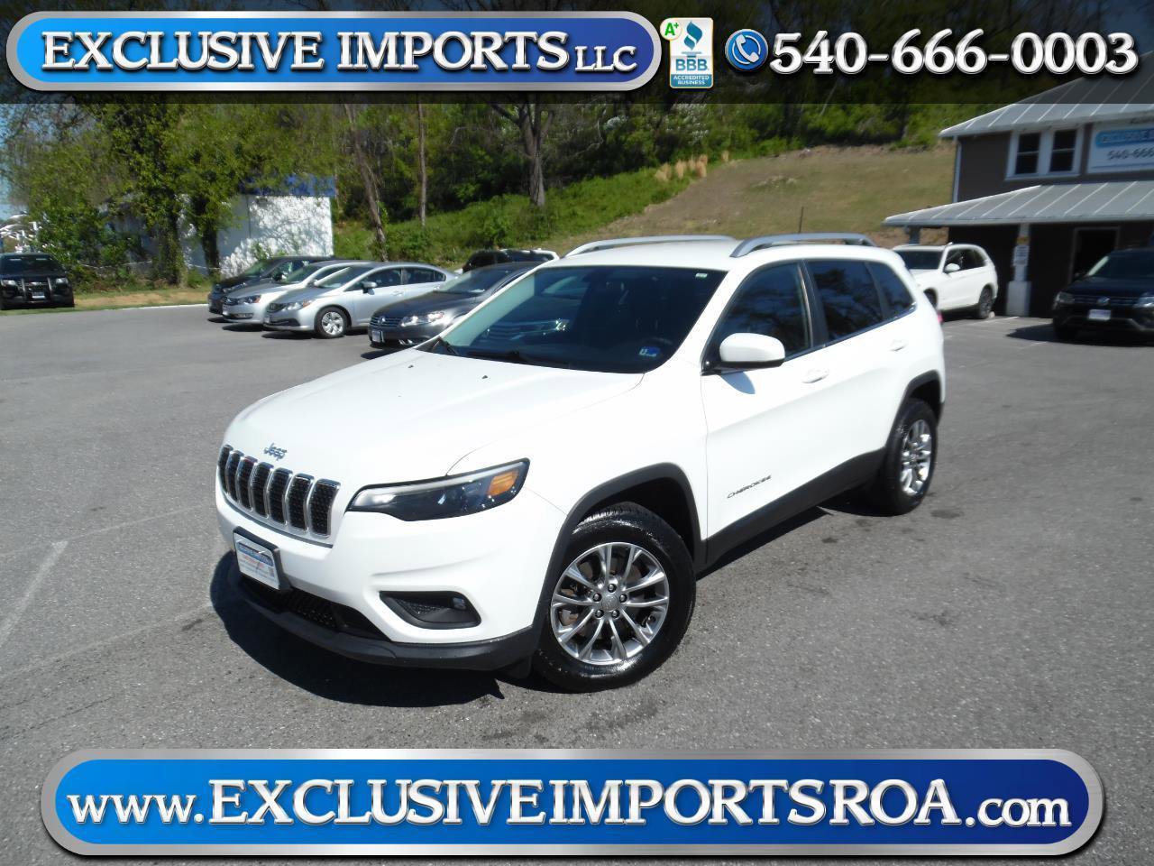 Used 2019 Jeep Cherokee Latitude Plus w/ Cold Weather Group AWD/4WD image 1