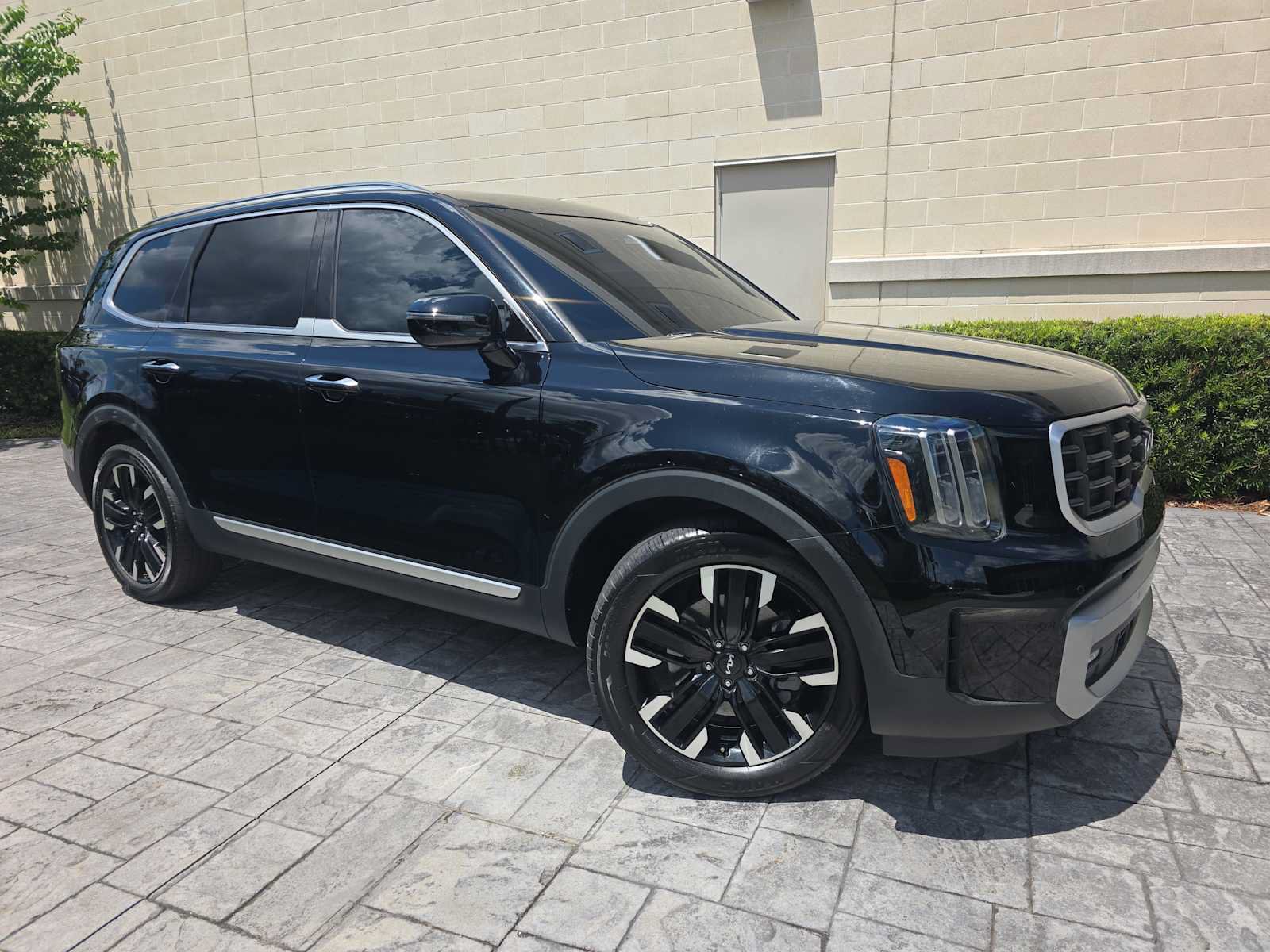 Used 2023 Kia Telluride SX Prestige AWD/4WD image 30
