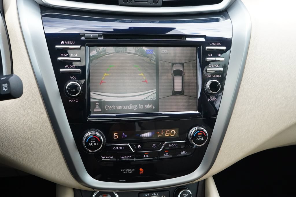 Used 2023 Nissan Murano Platinum w/ Cargo Package FWD image 4