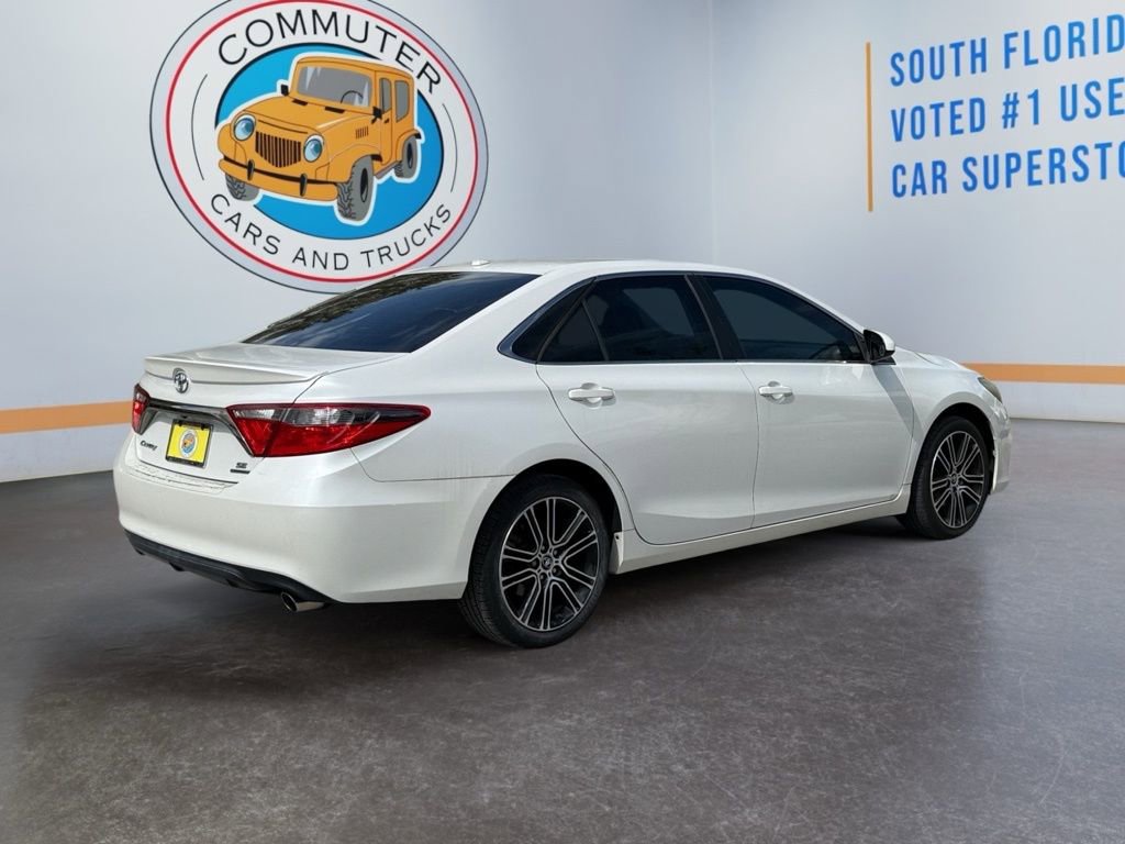 Used 2016 Toyota Camry SE FWD image 6