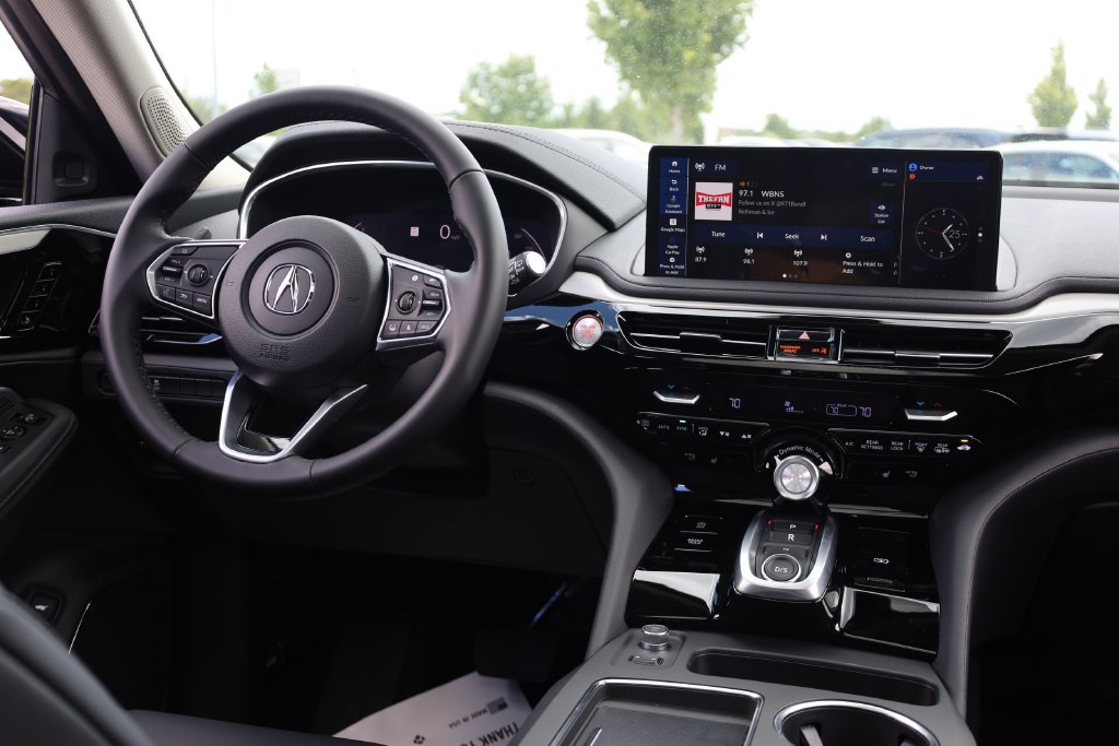 New 2026 Acura MDX SH-AWD image 31