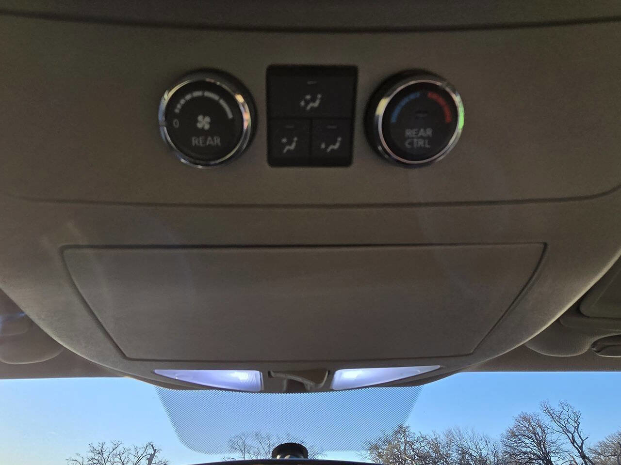 Used 2012 Nissan Armada SV image 36