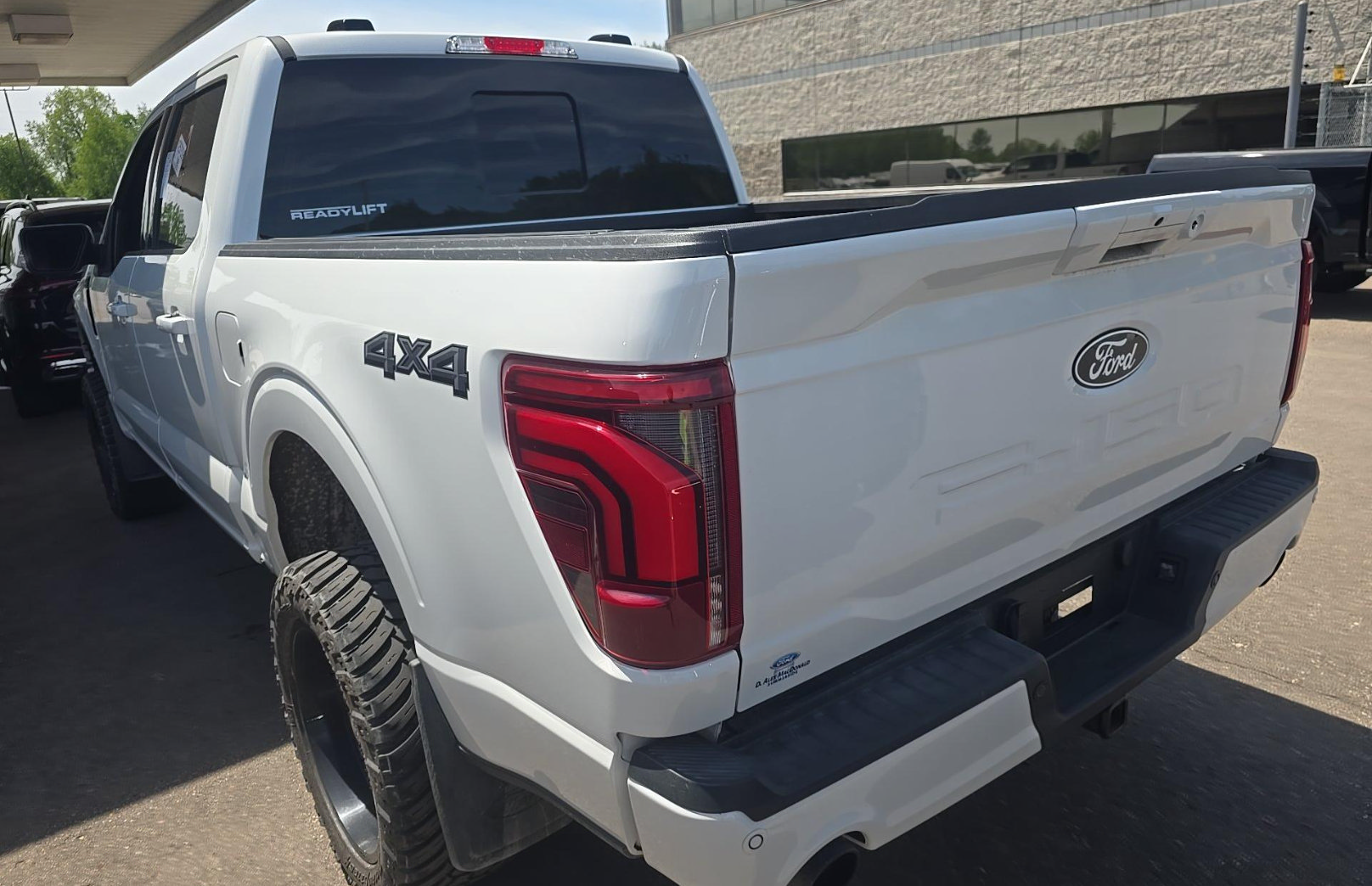 Used 2025 Ford F150 Lariat AWD/4WD image 6