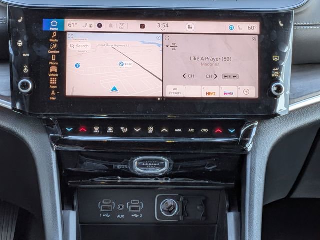 New 2026 Jeep Grand Cherokee Limited w/ Limited Altitude Package image 17