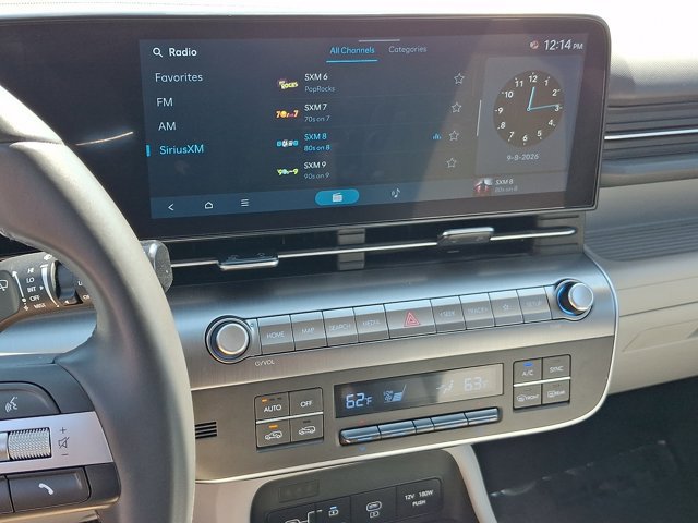 Used 2025 Hyundai Kona SEL AWD/4WD image 15