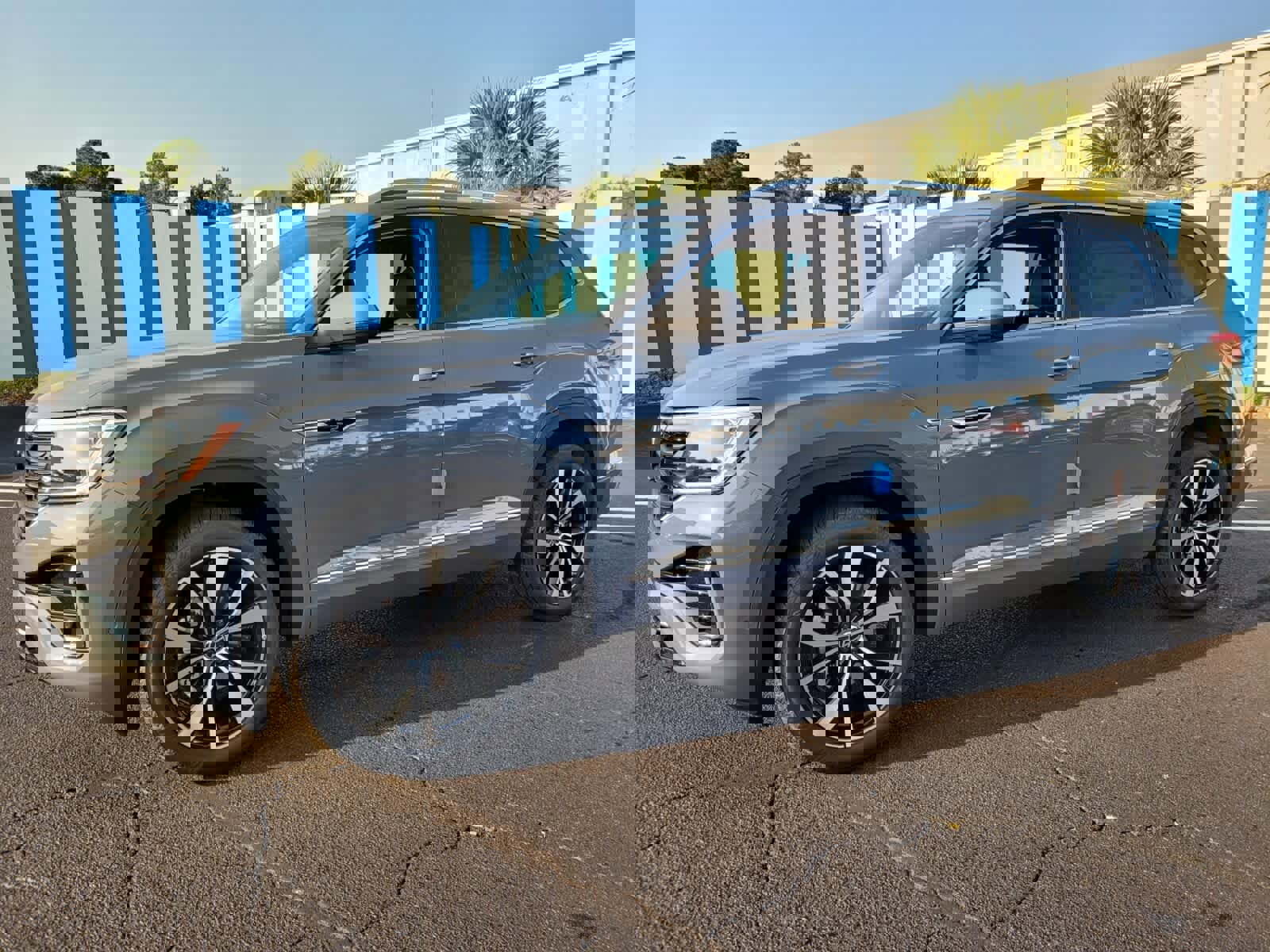 New 2026 Volkswagen Atlas SEL Premium R-Line image 2