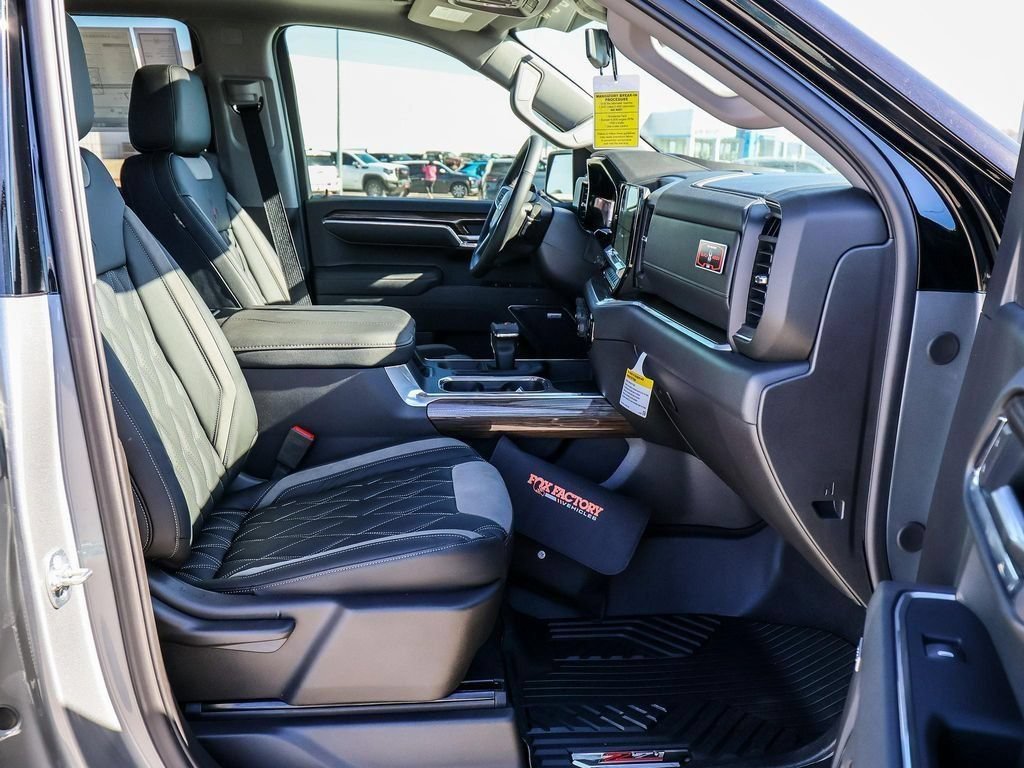 New 2026 Chevrolet Silverado 1500 RST AWD/4WD image 17