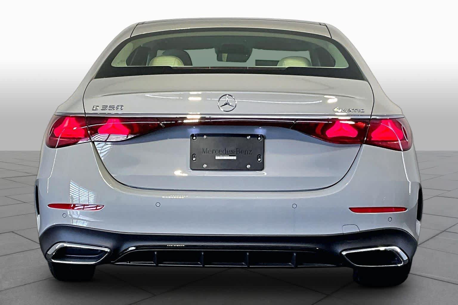 New 2026 Mercedes-Benz E 350 4MATIC Sedan image 4