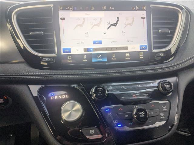 New 2026 Chrysler Pacifica Select image 13