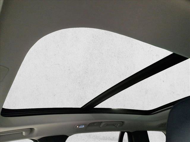 New 2026 Volvo XC90 B5 Plus w/ Protection Package image 19