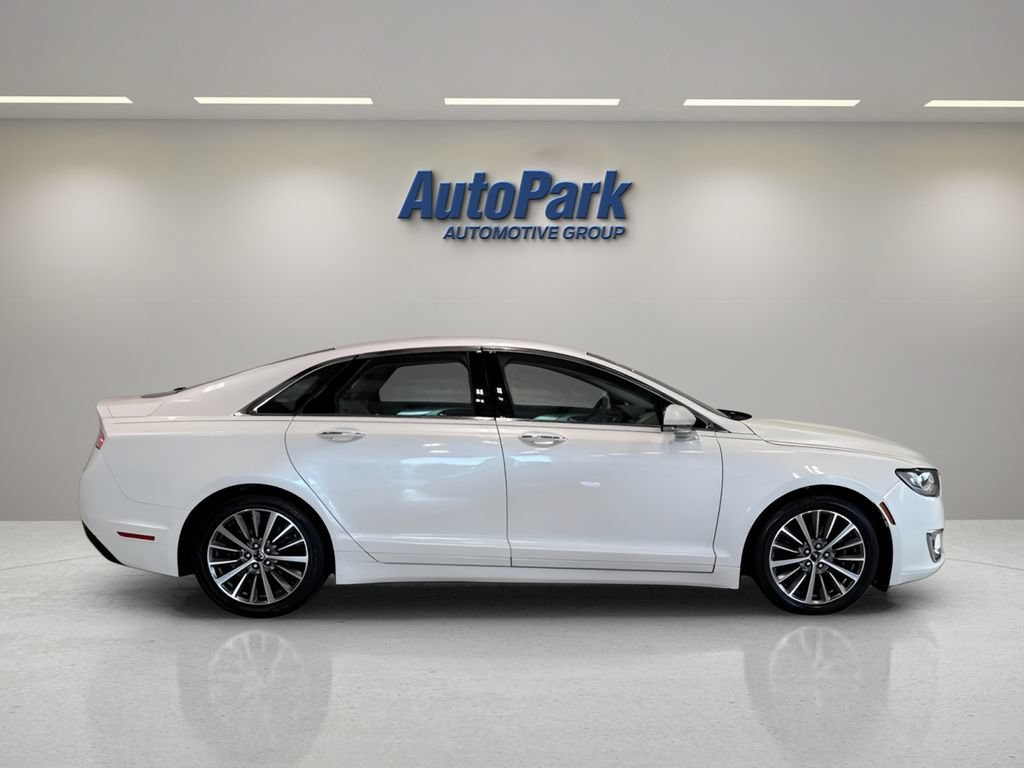 Used 2020 Lincoln MKZ w/ Convenience Package FWD image 8