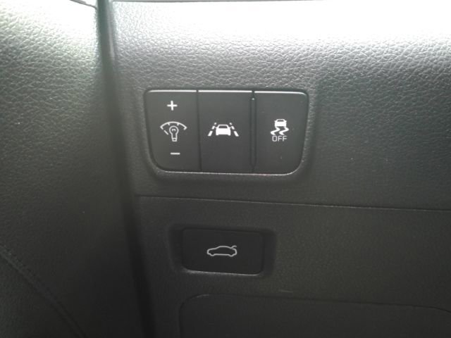 Used 2022 Kia K5 GT-Line FWD image 35