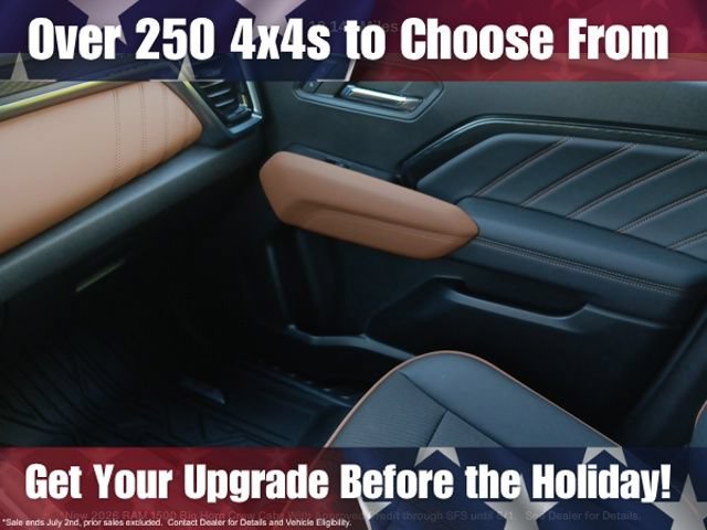Used 2024 GMC Canyon AT4 w/ Canyon Safety Plus Package AWD/4WD image 25
