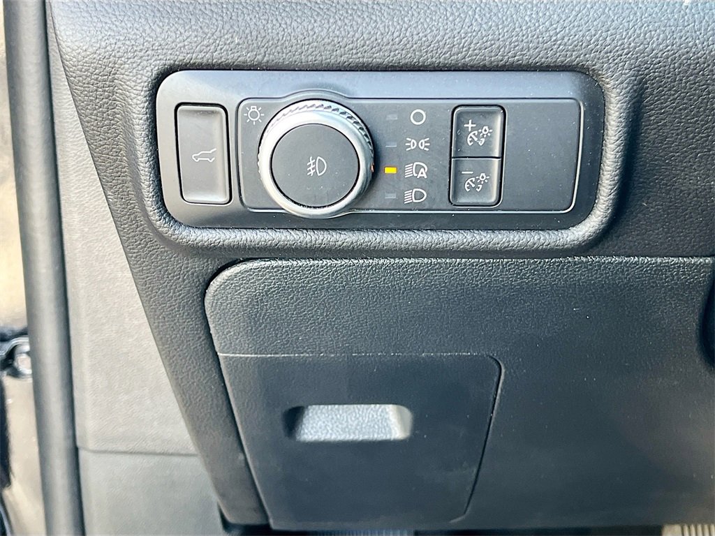 Used 2022 Ford Explorer ST image 10