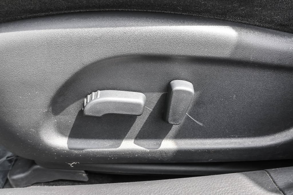 Used 2013 Nissan Altima 3.5 S FWD image 6