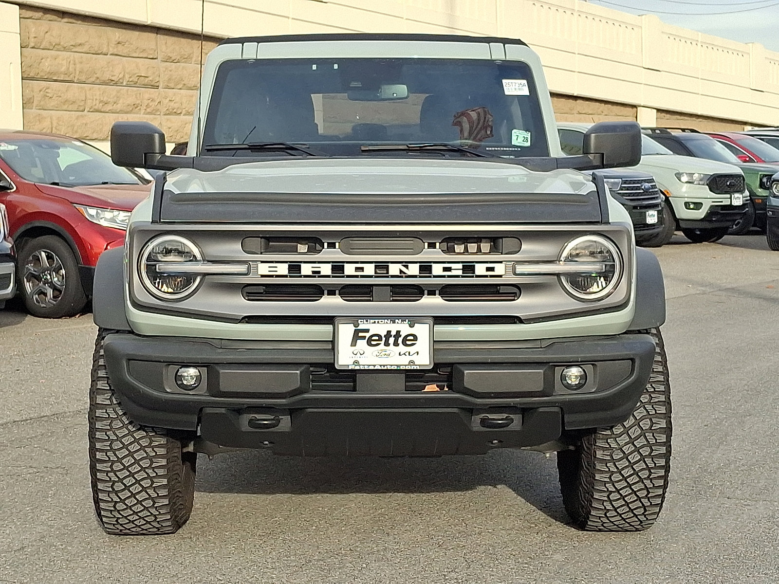 Used 2023 Ford Bronco Big Bend w/ Sasquatch Package image 2