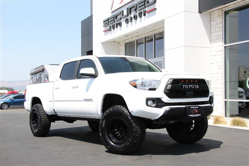 Used 2019 Toyota Tacoma SR5 AWD/4WD image 48