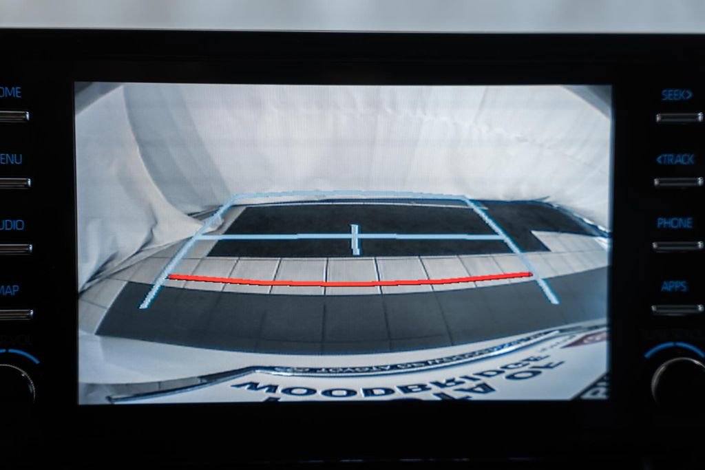 Used 2021 Toyota Sienna XSE image 41