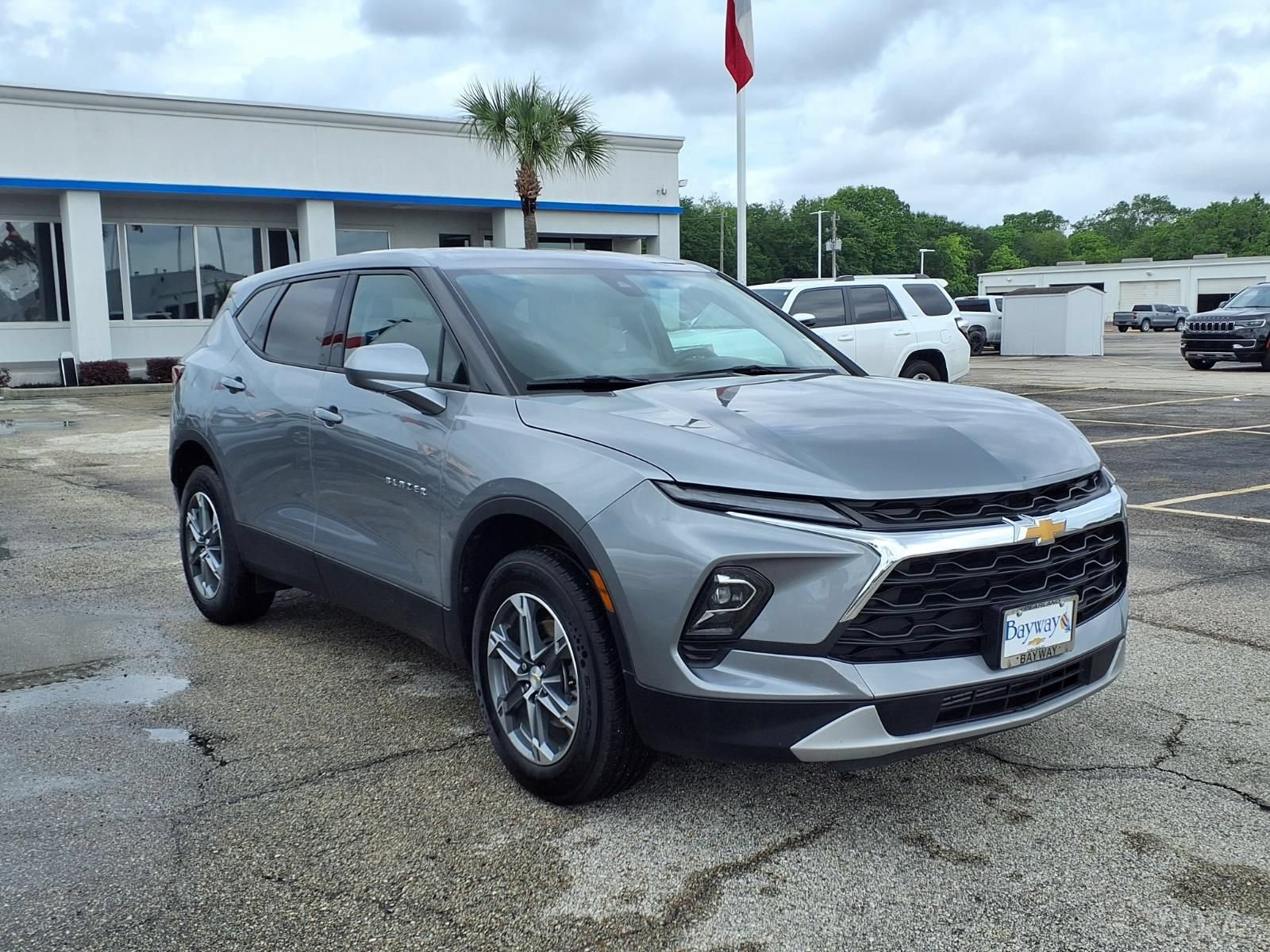 Used 2025 Chevrolet Blazer LT AWD/4WD image 20