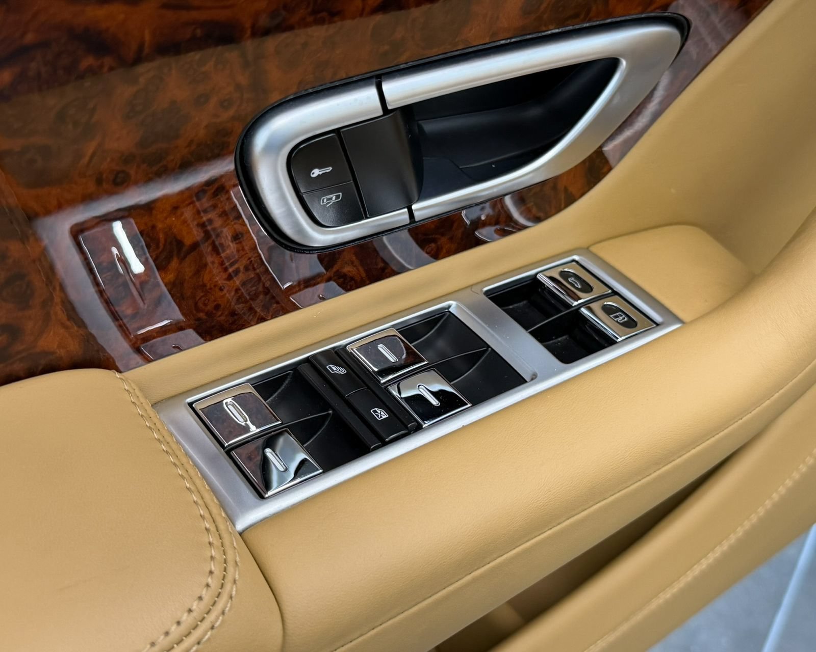Used 2014 Bentley Continental GT AWD/4WD image 15