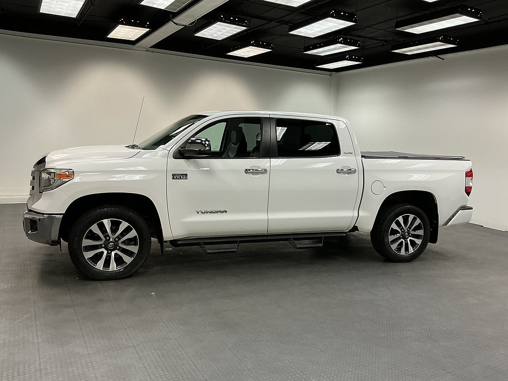 Used 2018 Toyota Tundra Limited w/ Limited Premium Package AWD/4WD image 2