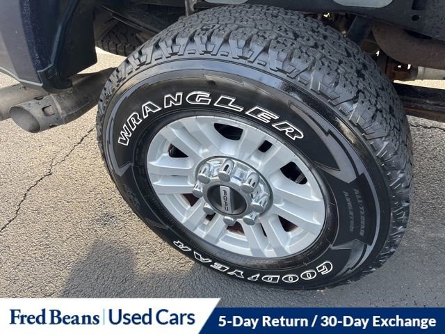 Certified 2018 Ford F250 XLT w/ XLT Value Package image 11