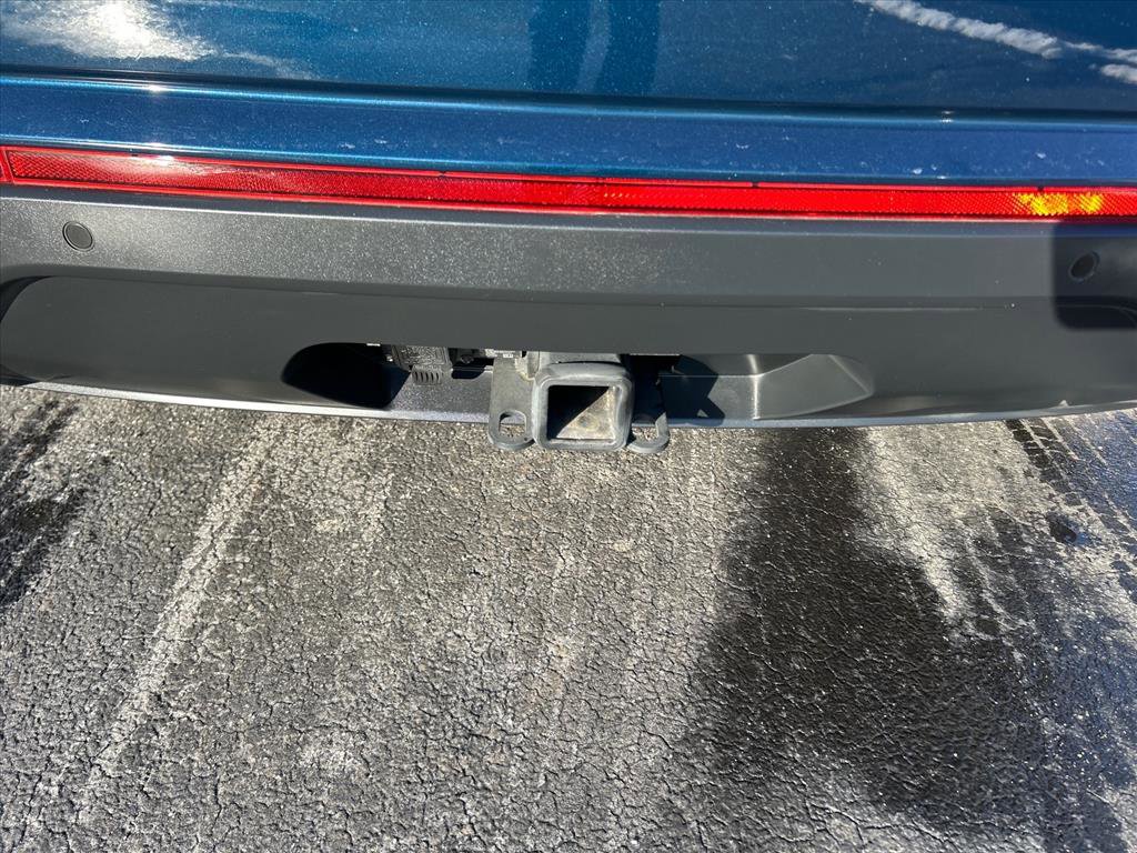 Used 2021 Volkswagen Atlas Cross Sport SEL Premium image 15